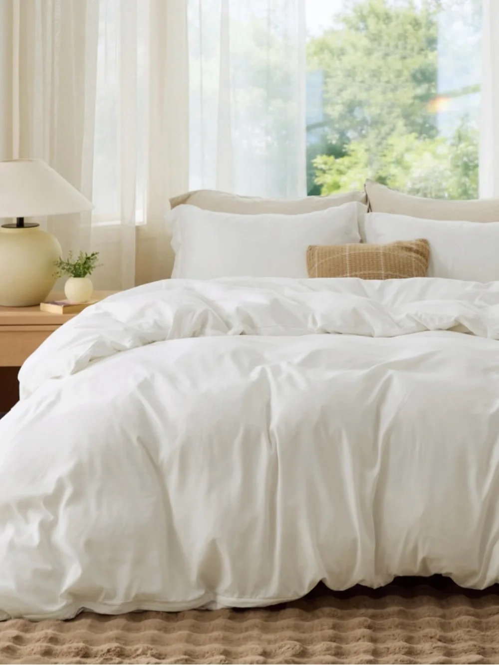 Classic Cream  Duvet Cover Set - Brand: